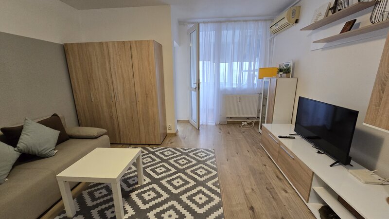 Berceni, Emil Racovita,